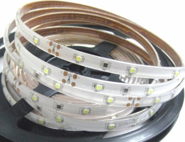 LEDmaster Prémium 30 LED/méteres 12 V-os vízálló zöld LED szalag