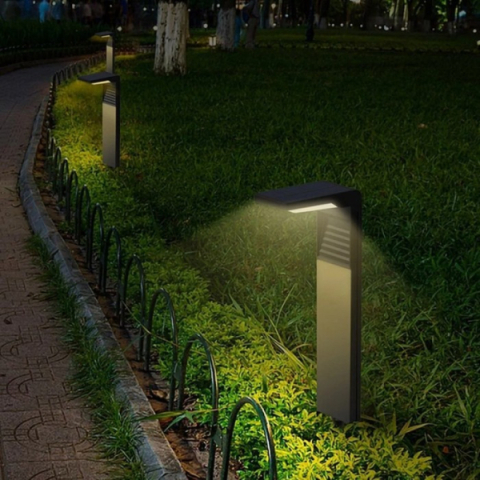 EcoLight Leszúrható fekete napelemes lámpa, 40 cm, SSO-2